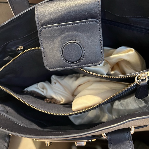 Color Block Satchel - Picture 4 of 6